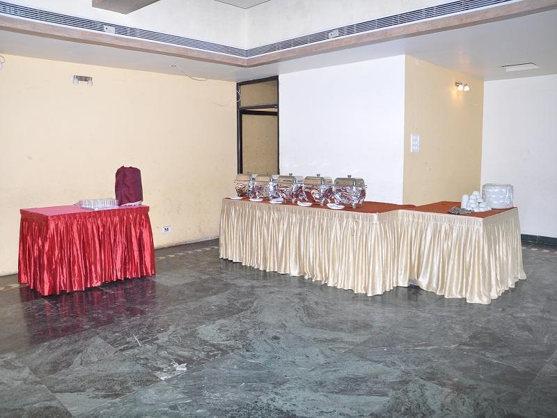 Leo Resorts Junagadh Exterior photo